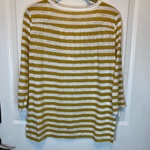 LOFT Linen Women’s V Neck Yellow/cream Striped 3/4 Sleeve Top XS.EUC - Picture 2 of 12